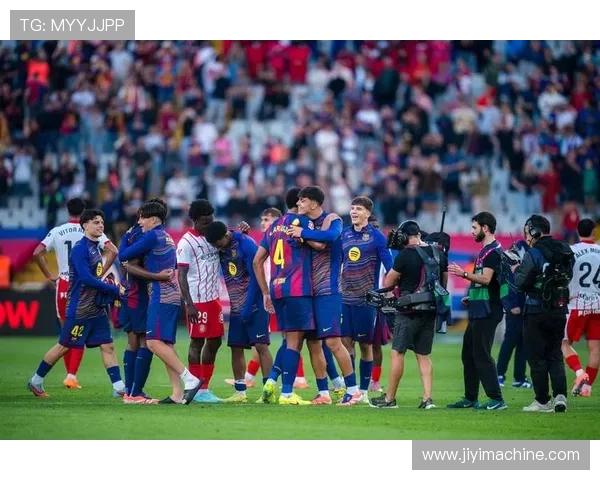 赫罗纳足球俱乐部的崛起与发展历程：从小镇到西甲舞台的奋斗故事